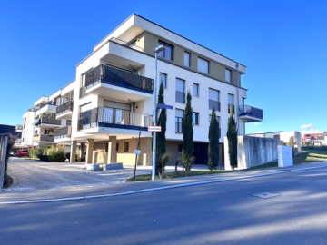 Attraktive 3,5 Zimmer-Wohnung in Friedrichshafen, 88045 Friedrichshafen, Etagenwohnung