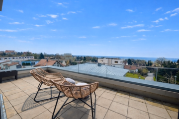 Grandiose See – und Bergsicht! 2- Zimmer – Penthouse in ruhiger Wohnlage, 88045 Friedrichshafen, Etagenwohnung