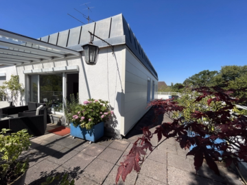 Penthouse Wohnung mit umlaufender Dachterrasse und Sonne den ganzen Tag!, 81247 München / Obermenzing, Penthousewohnung