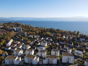 Exklusives 3-Zimmer- Penthouse mit herrlicher See- und Bergsicht in Friedrichshafen, 88045 Friedrichshafen, Etagenwohnung
