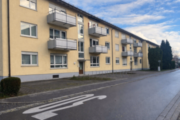 Charmante 3,5 Zimmer Hochparterre-Wohnung mit Balkon, 88045 Friedrichshafen, Erdgeschosswohnung