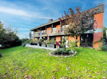 Architektenvilla — Einfamilienhaus mit Einliegerwohnung in ruhiger Lage!, 86420 Diedorf / Lettenbach, Einfamilienhaus