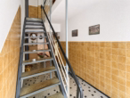 Treppenhaus - Investment mit Nachverdichtungspotenzial Gewerbeimmobilie mit zwei Wohnhäusern in Friedrichshafen