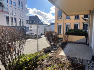 3,5 Zimmer Stadtwohnung – nur wenige Meter zur Uferpromenade, 88045 Friedrichshafen, Erdgeschosswohnung