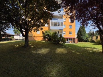 Moderne 4,5 Zimmerwohnung in naturnaher Wohnlage, 88048 Friedrichshafen / Kluftern, Etagenwohnung