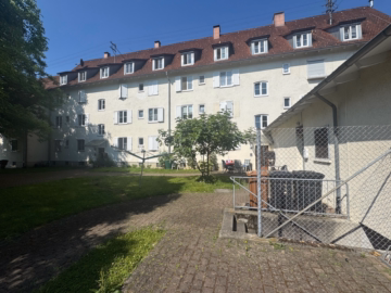 Kapitalanlage mit Charme Vermietete Dachgeschoss -Wohnung im Zentrum von Friedrichshafen, 88045 Friedrichshafen, Dachgeschosswohnung