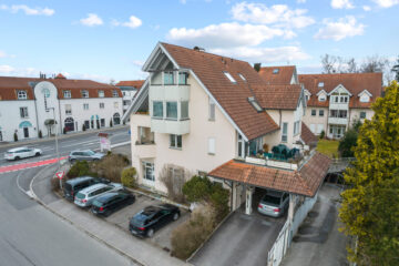 Zentral in Meckenbeuren — Gemütliche 2 Zimmer-Wohnung mit schöner Terrasse, 88074 Meckenbeuren, Etagenwohnung