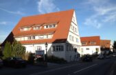 Historischer Charme am Bodensee: 2,5-Zimmer-Wohnung in Immenstaad - Hausansicht