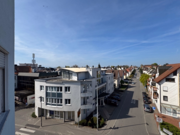 2 Zimmer Stadtwohnung in zentraler Wohnlage mit schöner Fernsicht., 88048 Friedrichshafen, Etagenwohnung