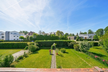 Fischbach – 3 – Familienhaus mit großem Garten – nicht weit vom Bodenseeufer entfernt, 88048 Friedrichshafen / Fischbach Bodensee, Mehrfamilienhaus