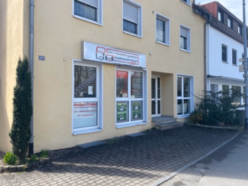 Laden-/Praxis-/Bürofläche in exponierter Lage in Friedrichshafen-Fischbach, 88048 Friedrichshafen, Praxisfläche