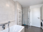 Badezimmer (2) - Exklusive 3,5 Zimmer Wohnung in Salem am Schlosssee