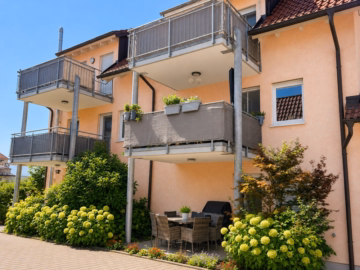 FN-Schnetzenhausen Sonnige 2 – Zimmer-Wohnung in schöner Wohnlage, 88045 Friedrichshafen, Etagenwohnung