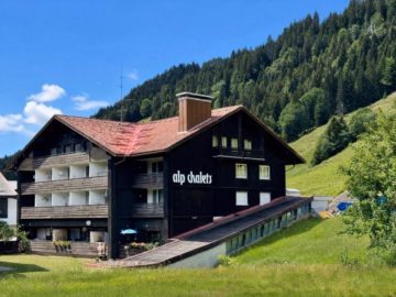 Alp Chalet 2,5 Zimmer mit herrlichem Blick in Balderschwang, 87538 Balderschwang, Dachgeschosswohnung